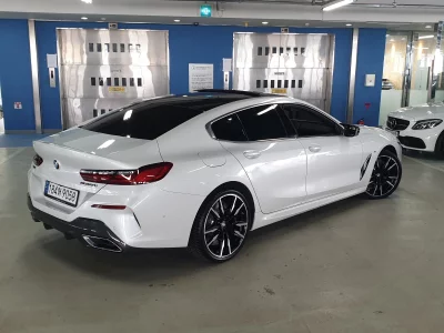 BMW 8-Series