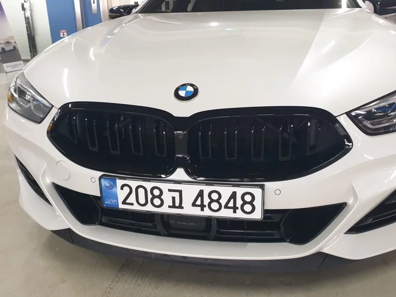 BMW 8-Series