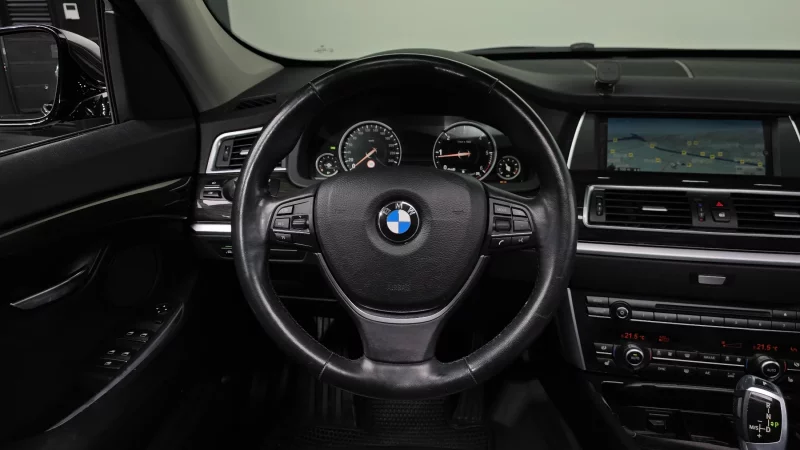 BMW 5-Series Gran Turismo