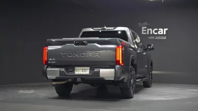 Toyota TUNDRA