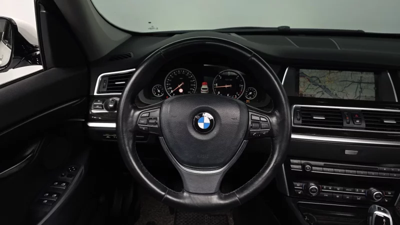 BMW 5-Series Gran Turismo