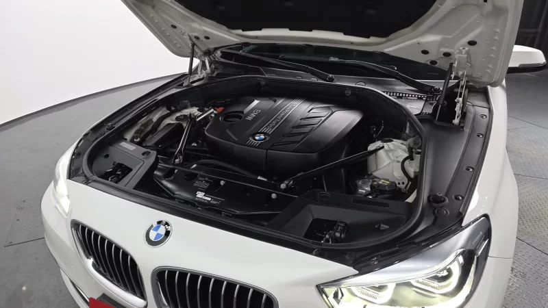 BMW 5-Series Gran Turismo