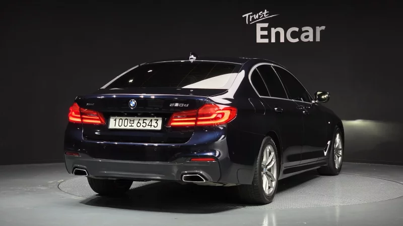 BMW 5-Series