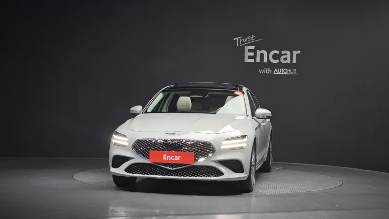 Genesis G70