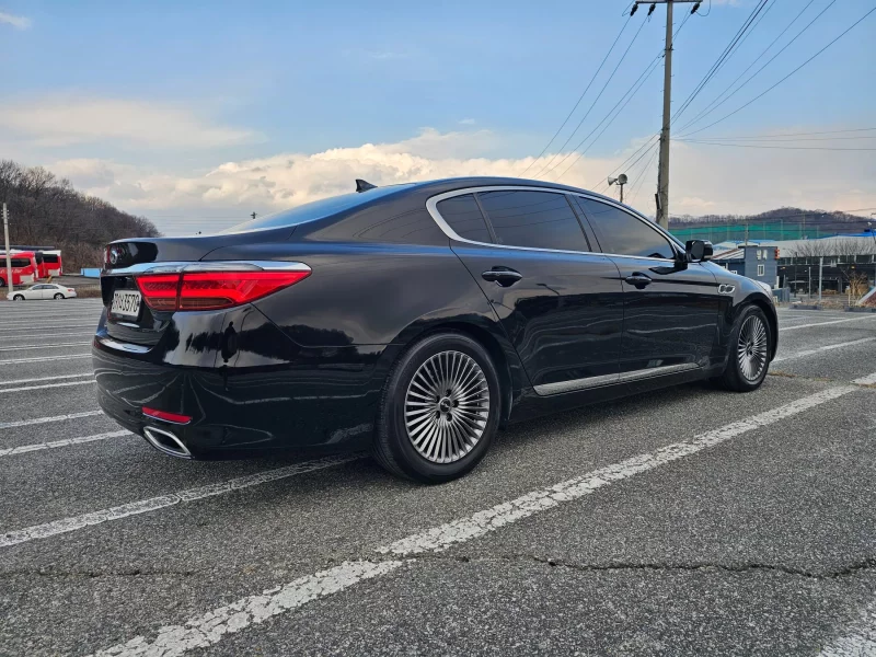 Kia K9