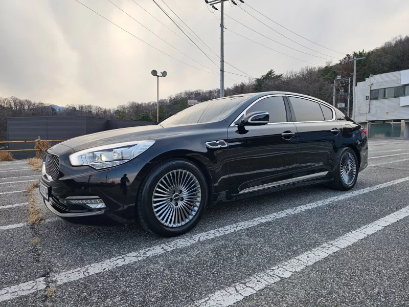Kia K9