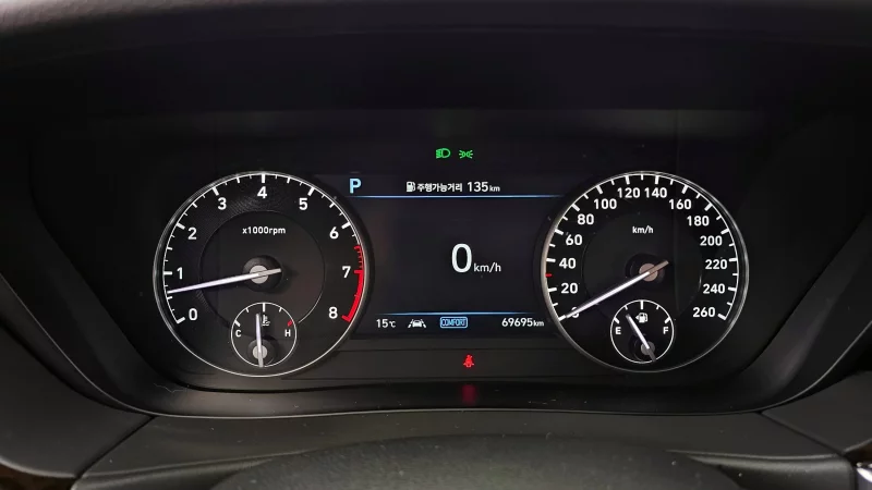 Genesis G90