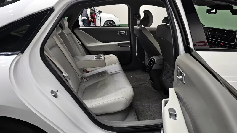 Hyundai Ioniq 6