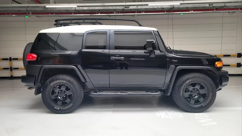 Toyota FJ Cruiser