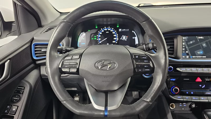 Hyundai Ioniq