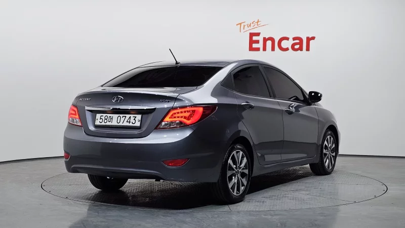 Hyundai Accent