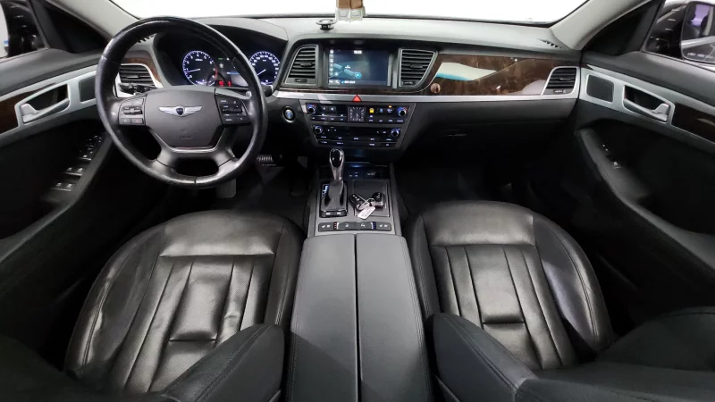 Hyundai Genesis
