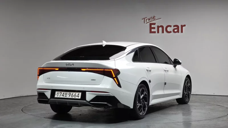 Kia K5