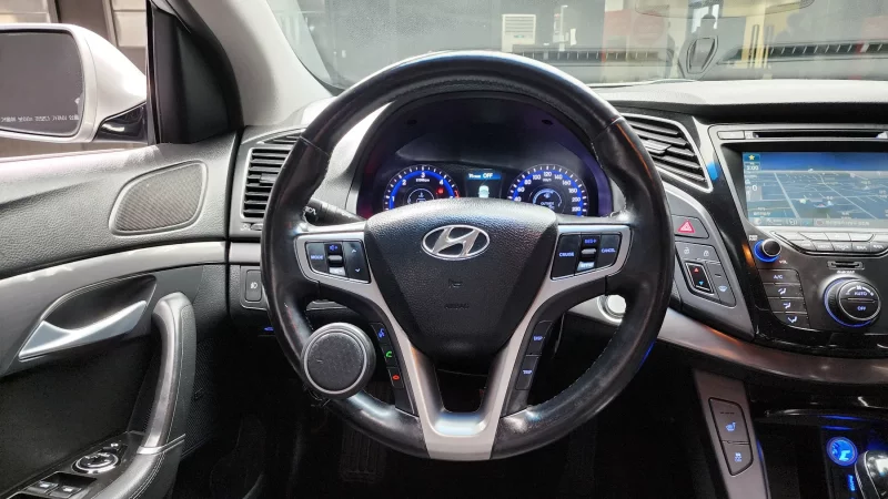 Hyundai I40