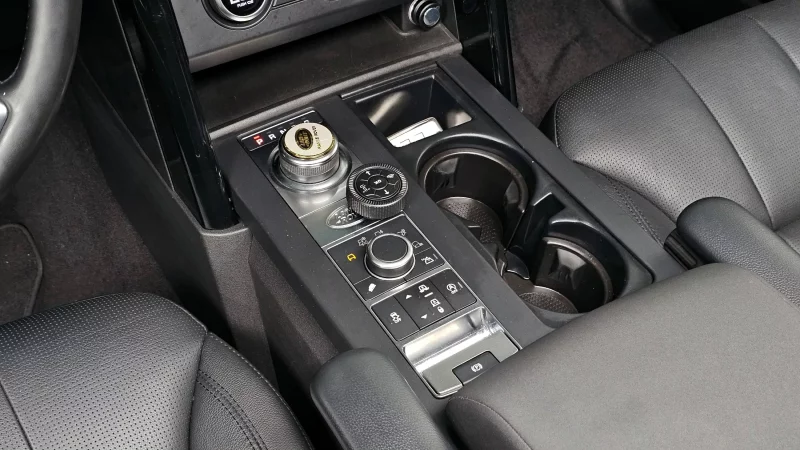 Land Rover DISCOVERY