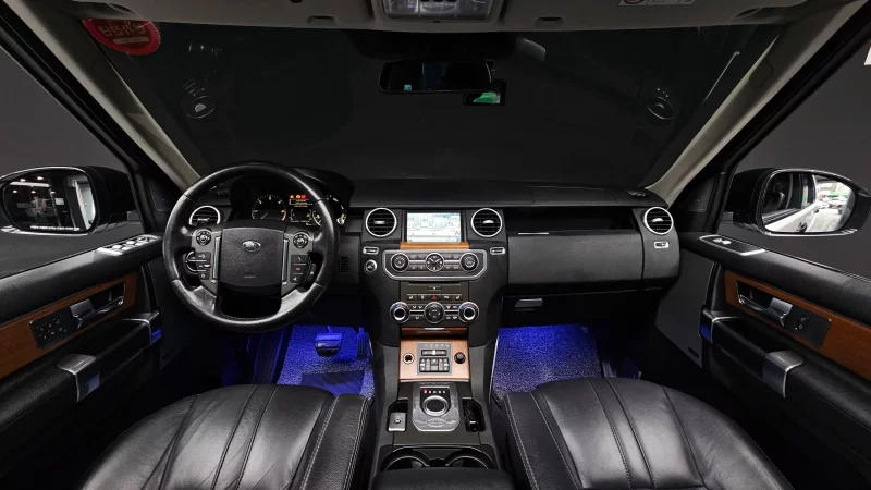 Land Rover DISCOVERY