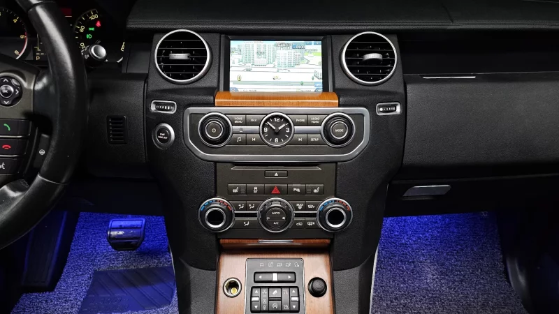 Land Rover DISCOVERY