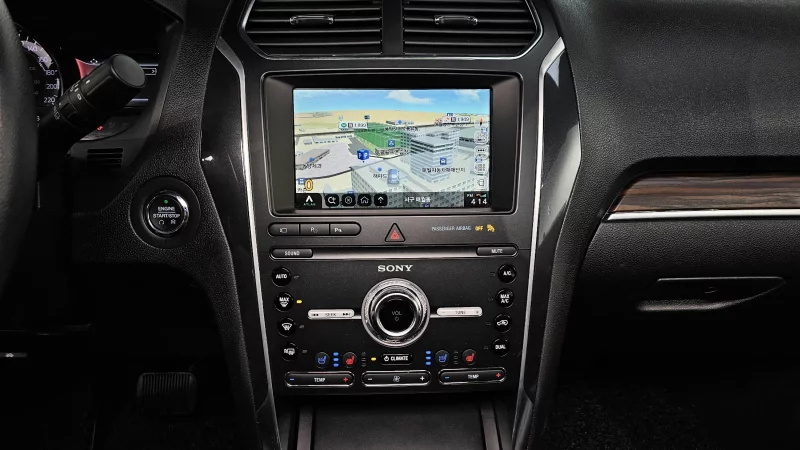 Ford EXPLORER