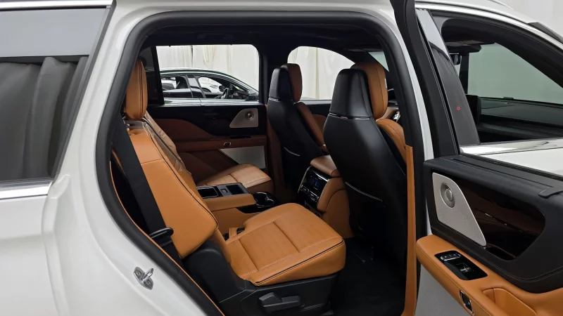 Lincoln Aviator