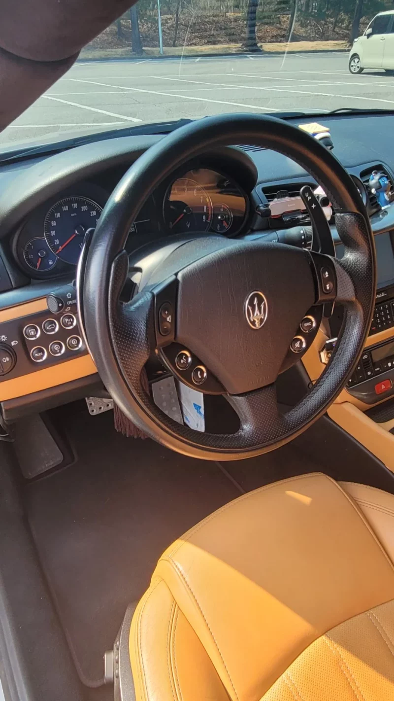 Maserati GRANTURISMO