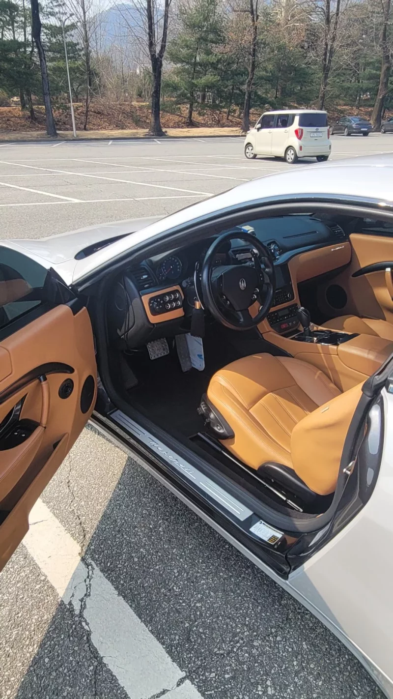 Maserati GRANTURISMO