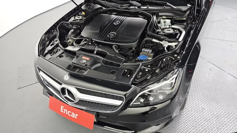 Mercedes-Benz CLS-Class