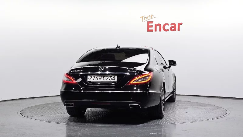 Mercedes-Benz CLS-Class