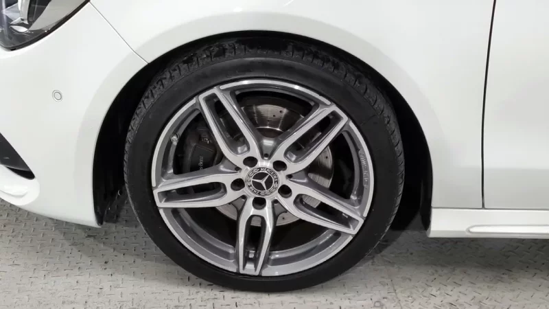 Mercedes-Benz CLA-Class