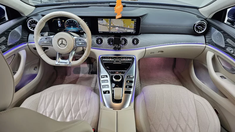 Mercedes-Benz AMG GT