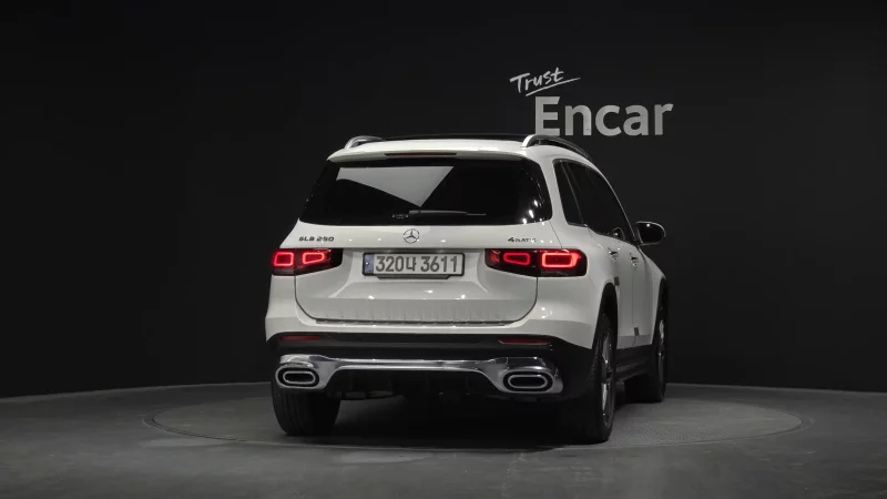 Mercedes-Benz GLB-Class