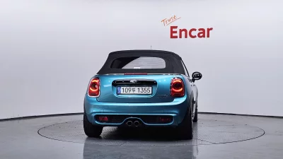 MINI Cooper Convertible