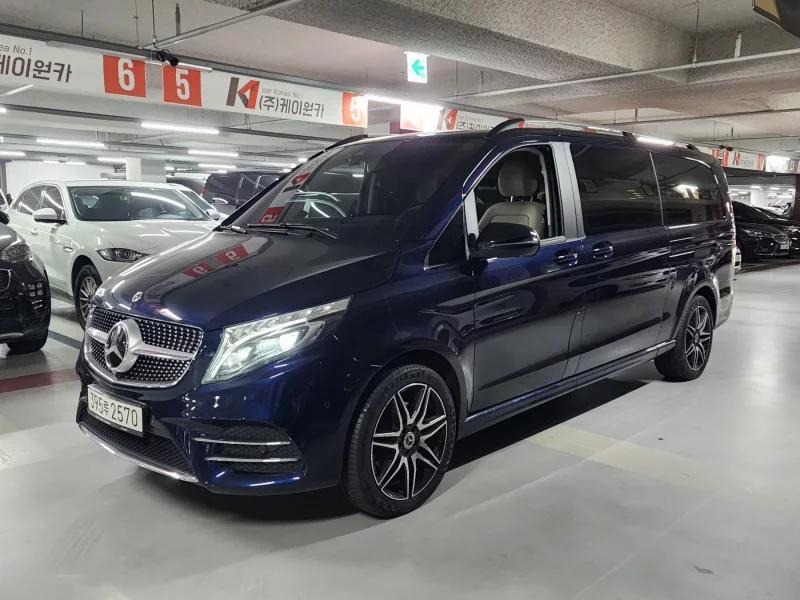 Mercedes-Benz V-Class