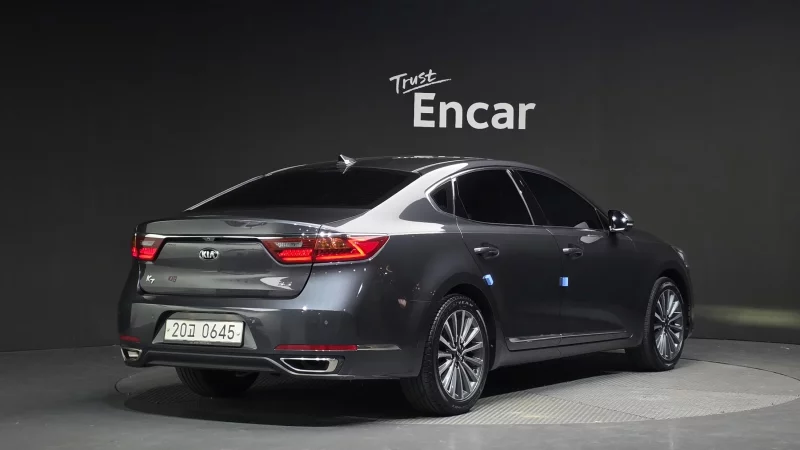 Kia K7
