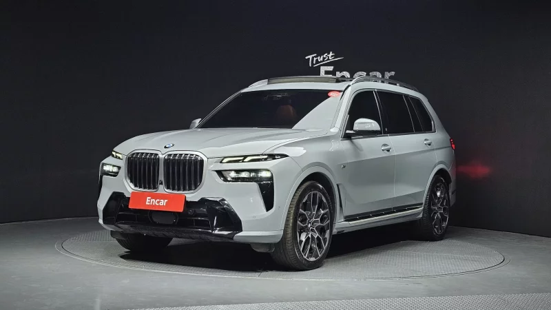 BMW X7