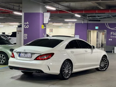 Mercedes-Benz CLS-Class