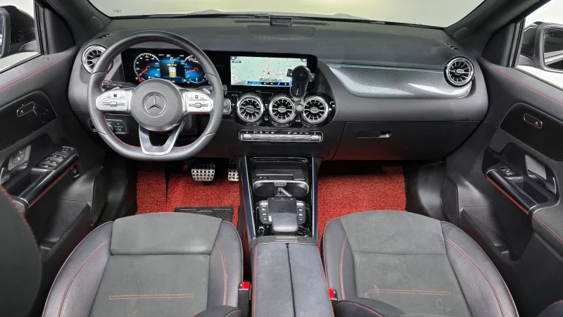 Mercedes-Benz GLA-Class