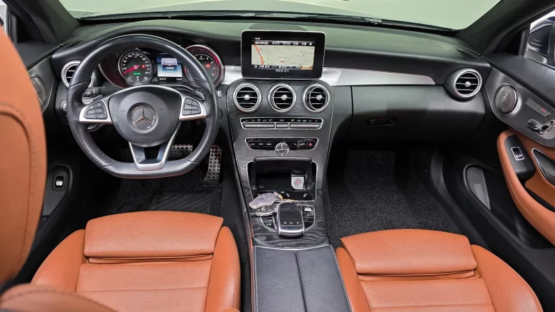 Mercedes-Benz C-Class