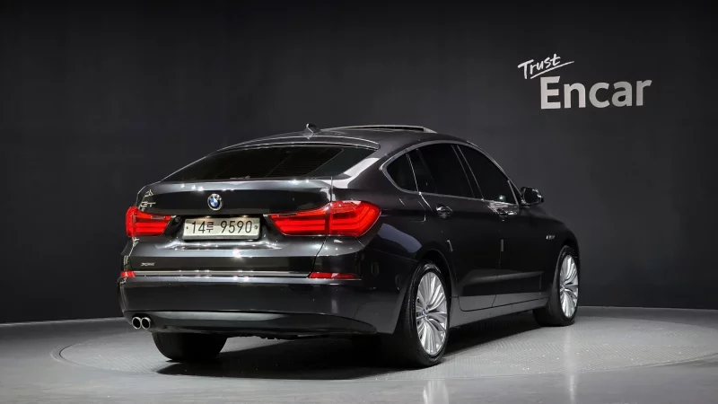 BMW 5-Series Gran Turismo