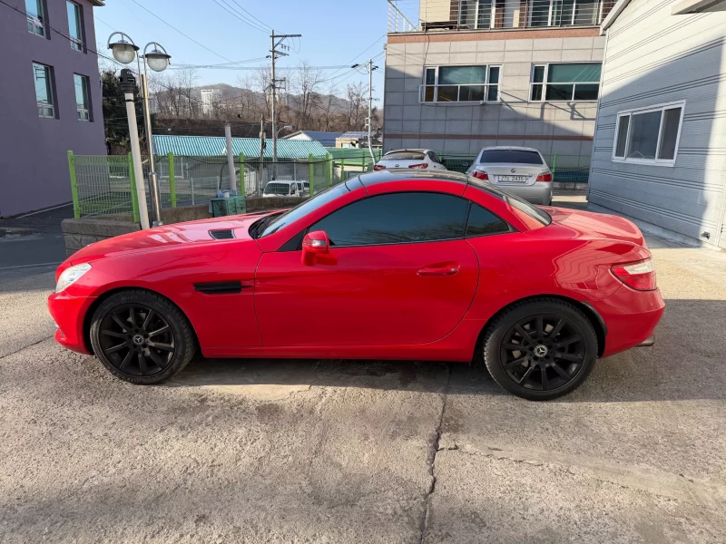 Mercedes-Benz SLK-Class