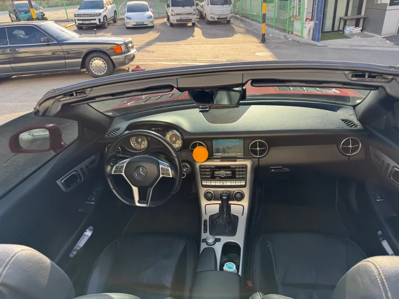 Mercedes-Benz SLK-Class