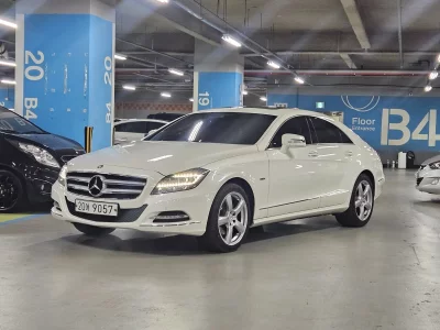 Mercedes-Benz CLS-Class