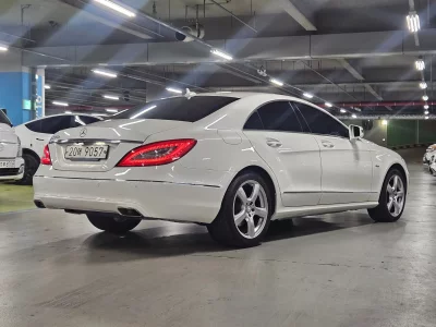 Mercedes-Benz CLS-Class