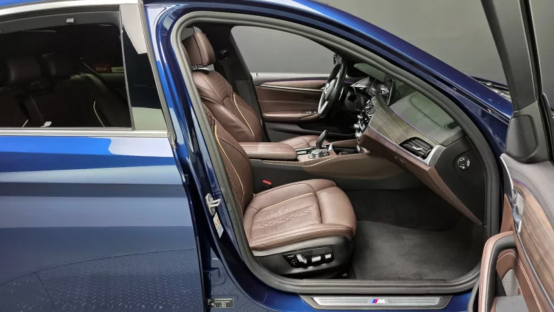 BMW 5-Series