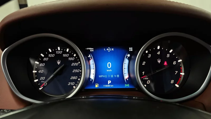 Maserati Ghibli