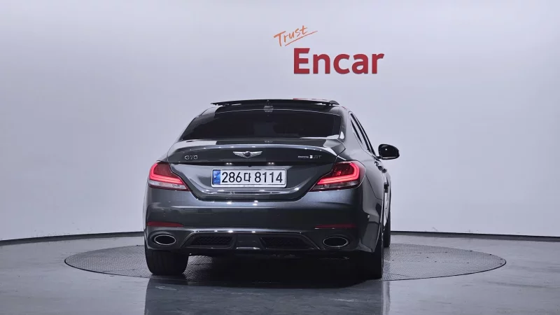Genesis G70