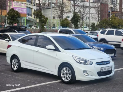 Hyundai Accent