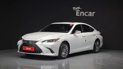 Lexus ES300h
