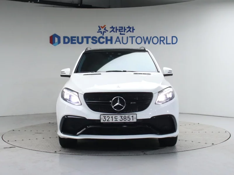 Mercedes-Benz GLE-Class