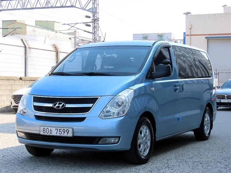 Hyundai Grand Starex