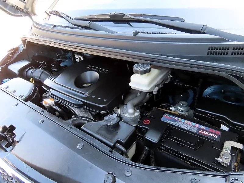 Hyundai Grand Starex